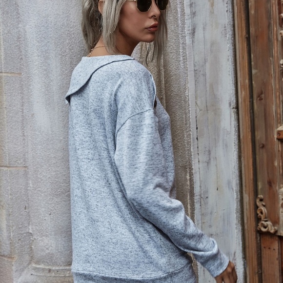 grey button detail h. grey long sleeve top - Picture 4 of 5